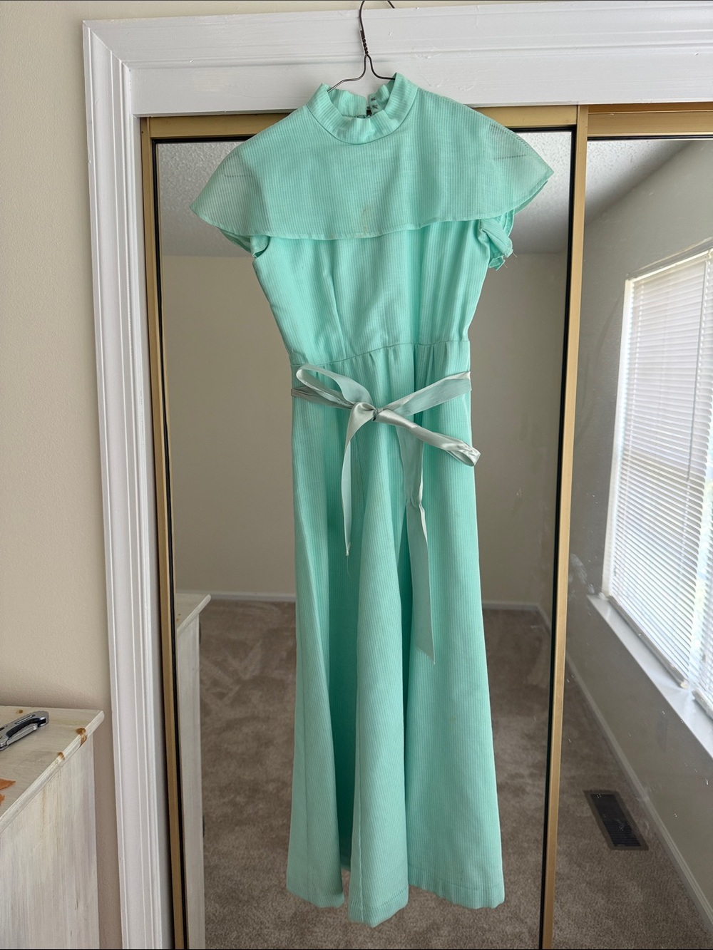 Mint Green Maxi Dress with Tie Neck and Cap Sleeves